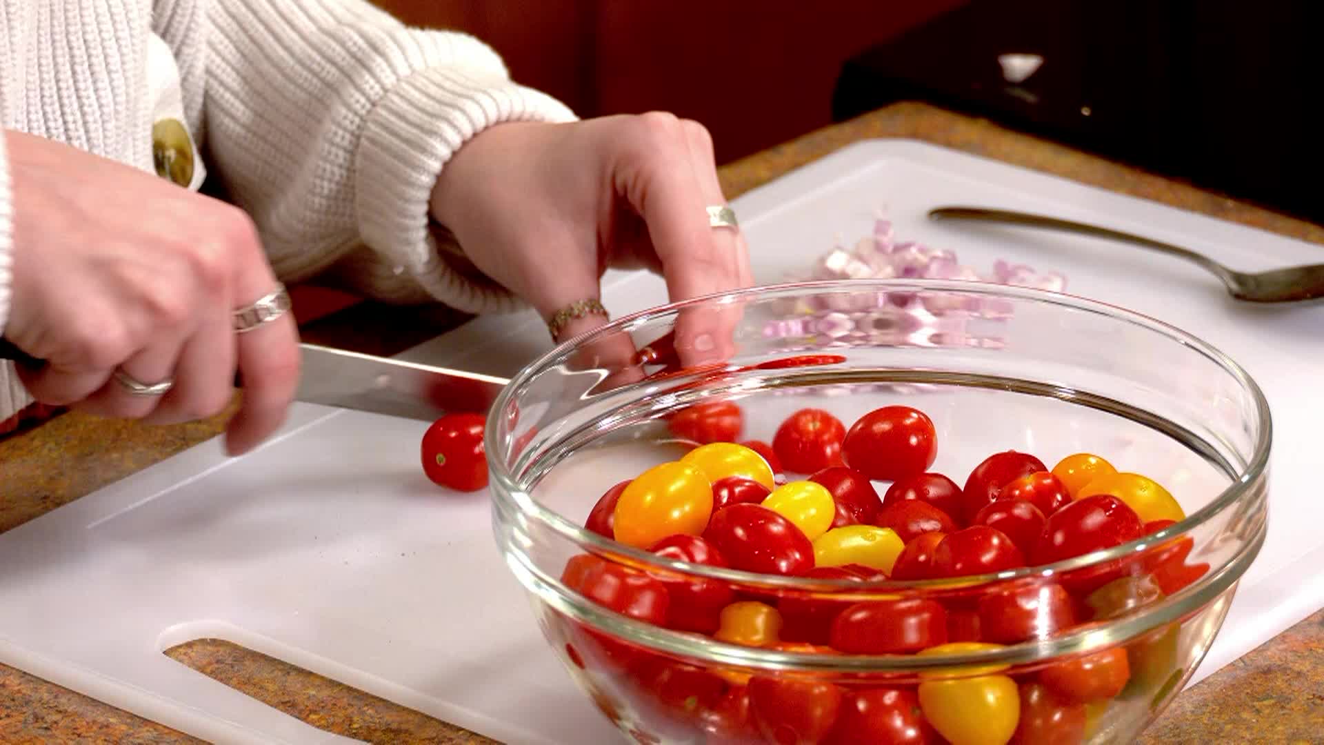 What's Cooking in Town - Tabbouleh Salad with Vinaigrette
