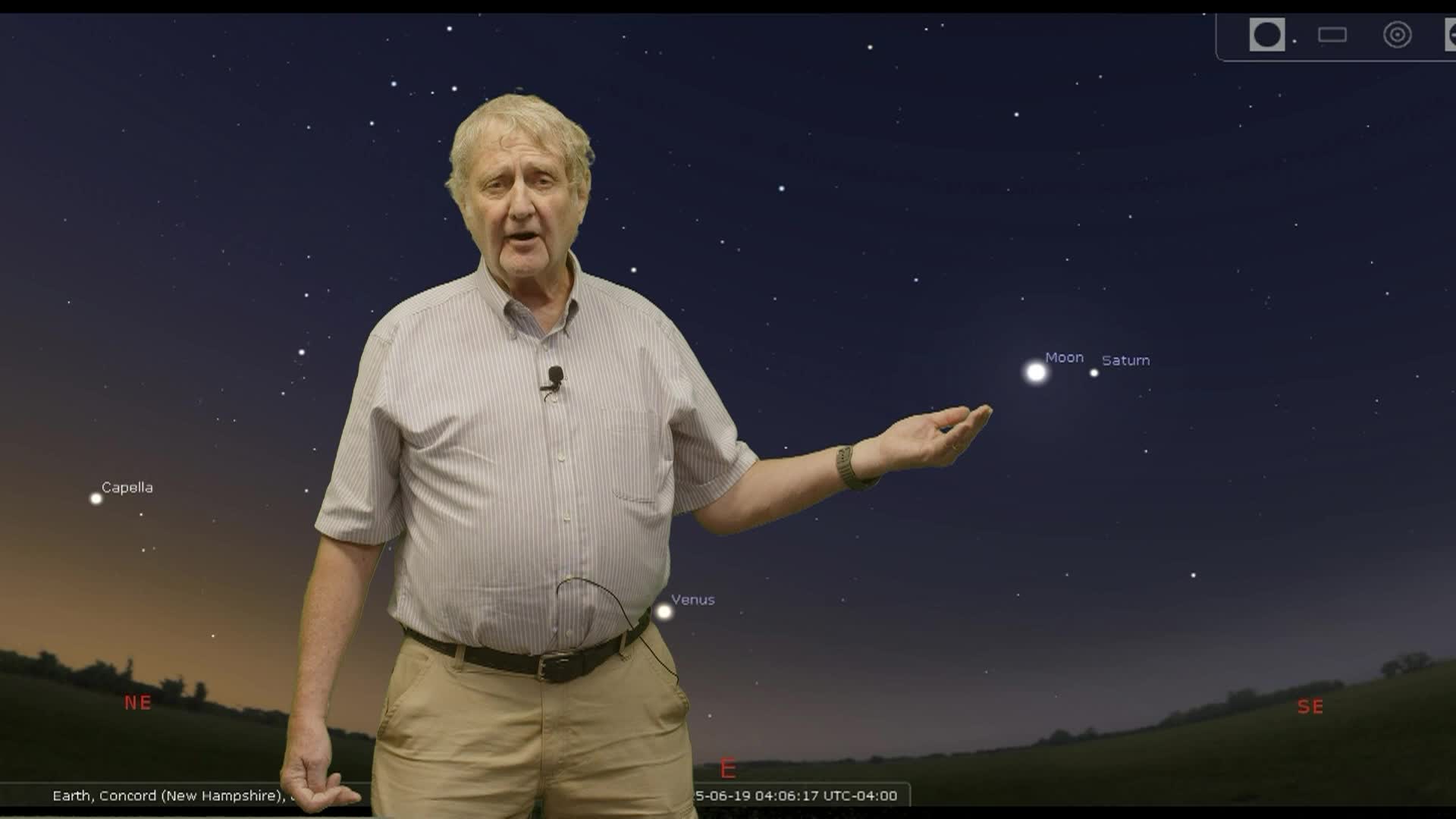 The Sky This Month - August 2025