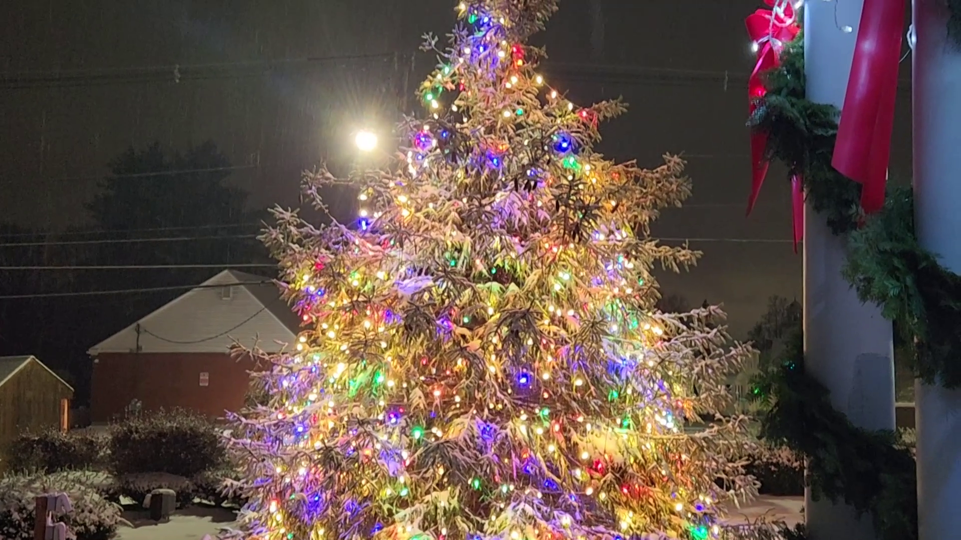 Salem Lions Club Tree Lighting at the Salem Museum 2025