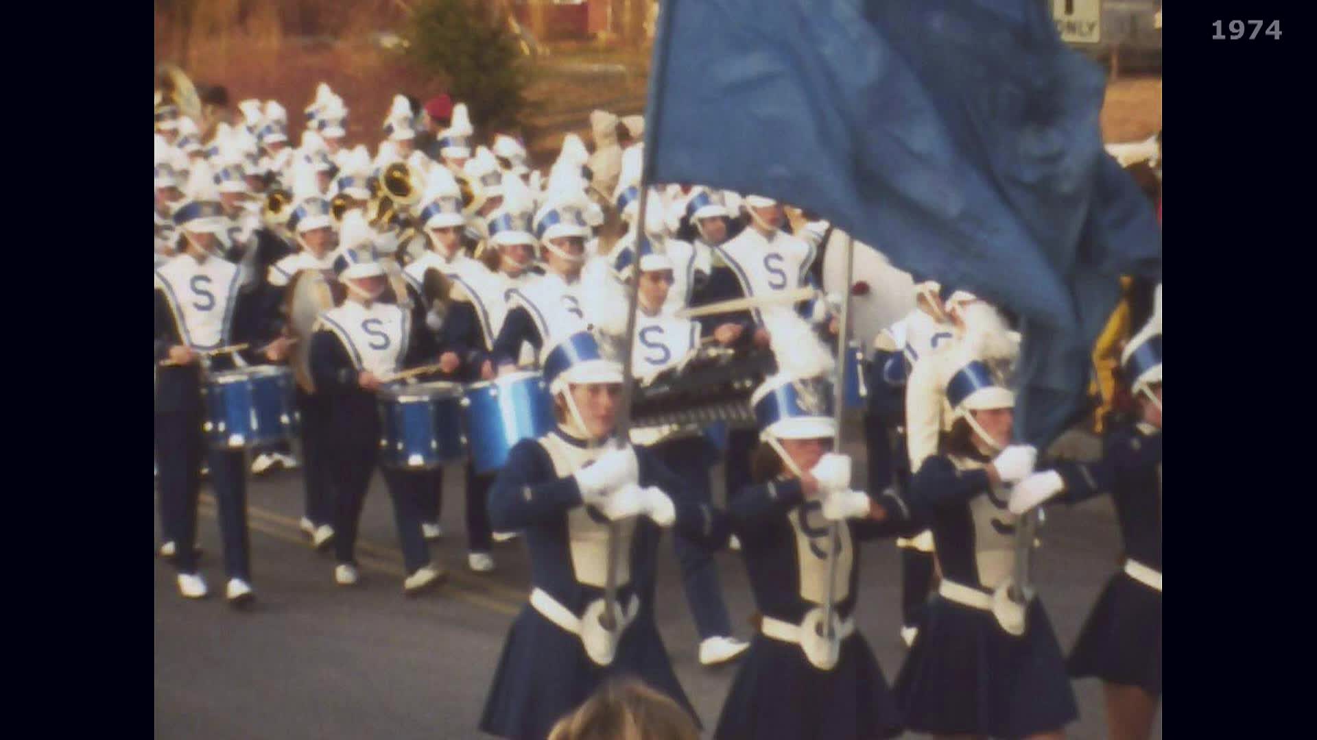 Salem Holiday Memories -1974 Board of Trade Christmas Parade