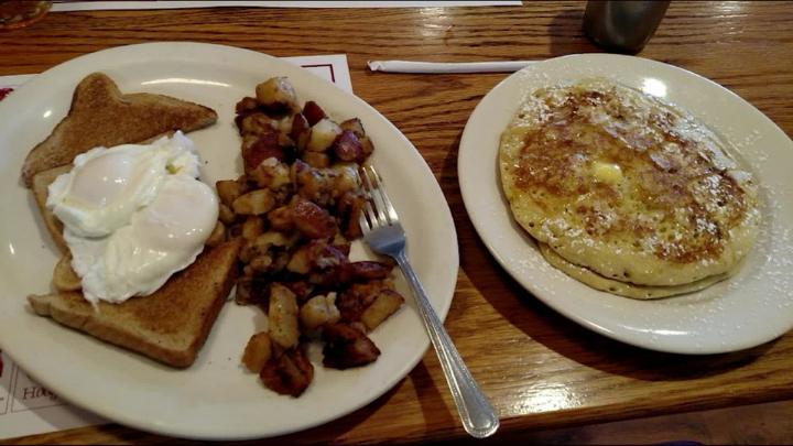 Thumbnail image for Two Grannies on the Road