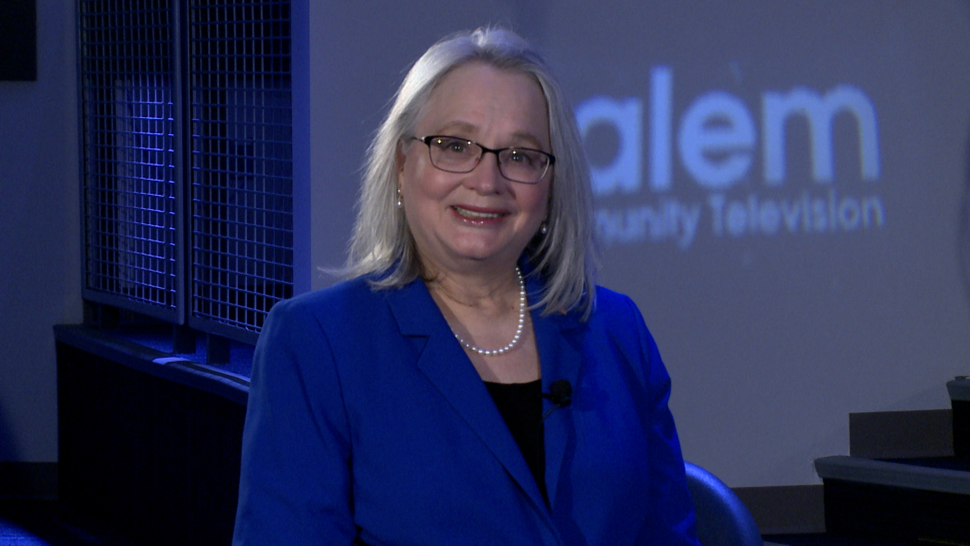 Decision 2022: Zoning Board Candidate Bonnie Wright